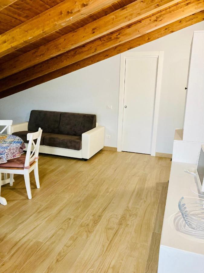 Villa Bubu, Appartamento Country-Chic โรม ภายนอก รูปภาพ